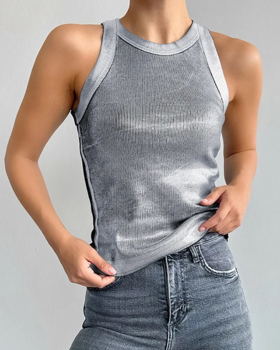 SHINY TANK TOP