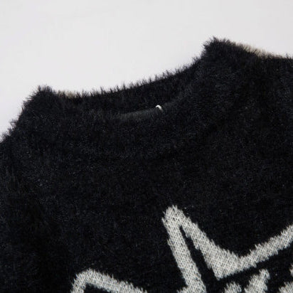 W | URBAN GRAPHIC KNIT SWEATER