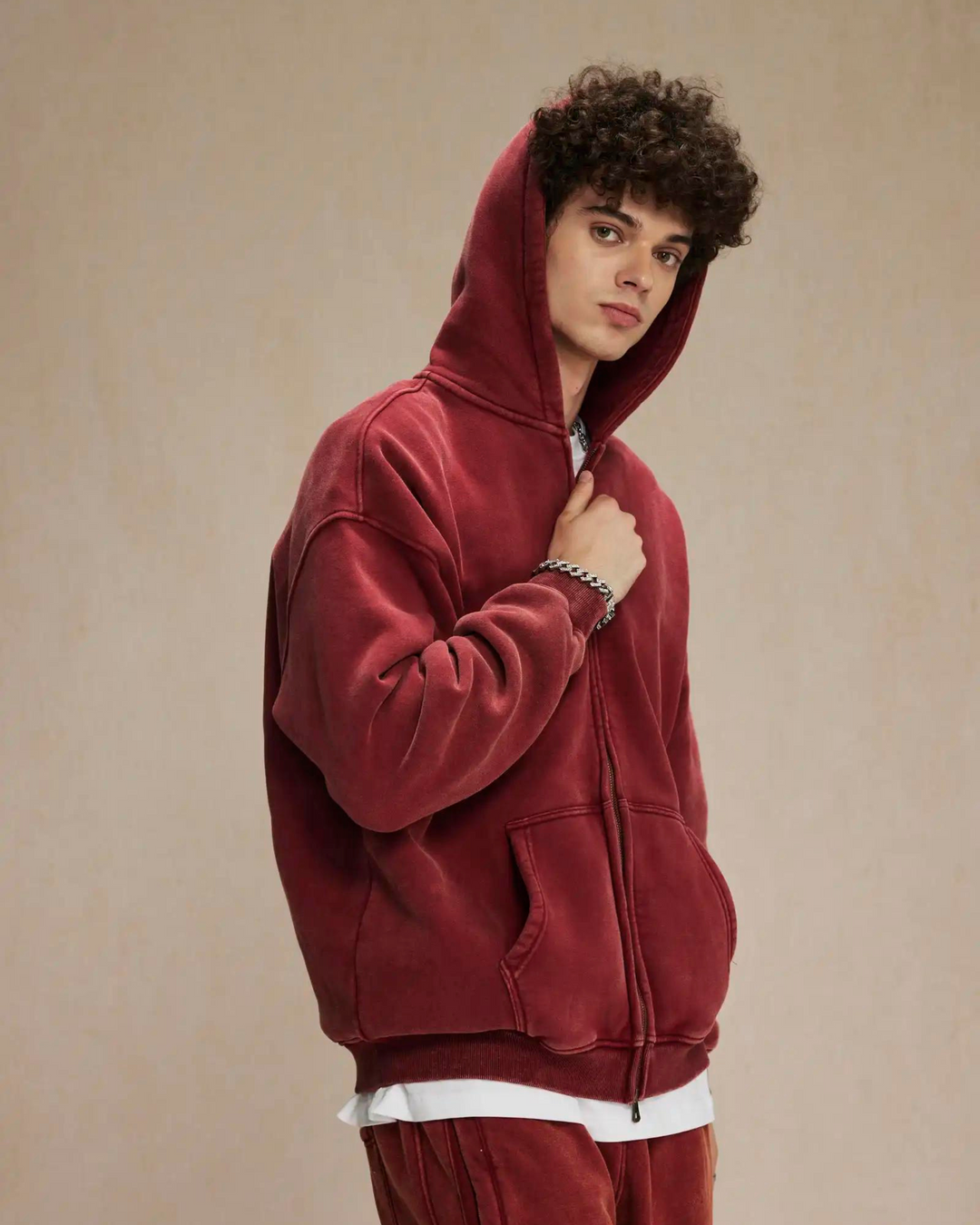 360GSM LOOSE FIT WASHED ZIP UP HOODIE – Above Public 360GSM LOOSE FIT WASHED ZIP UP HOODIE – Above Public