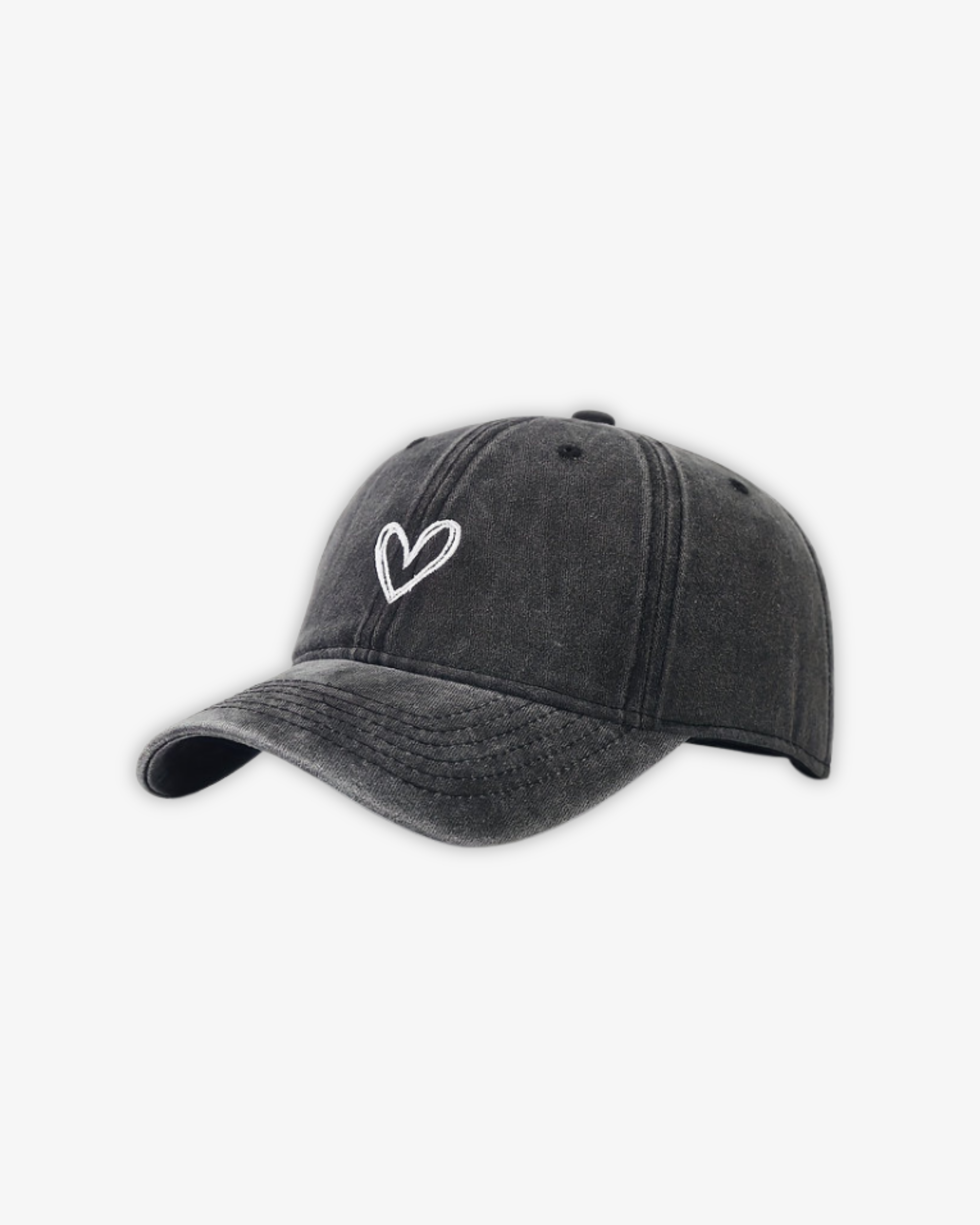 EMBROIDERED HEART HAT