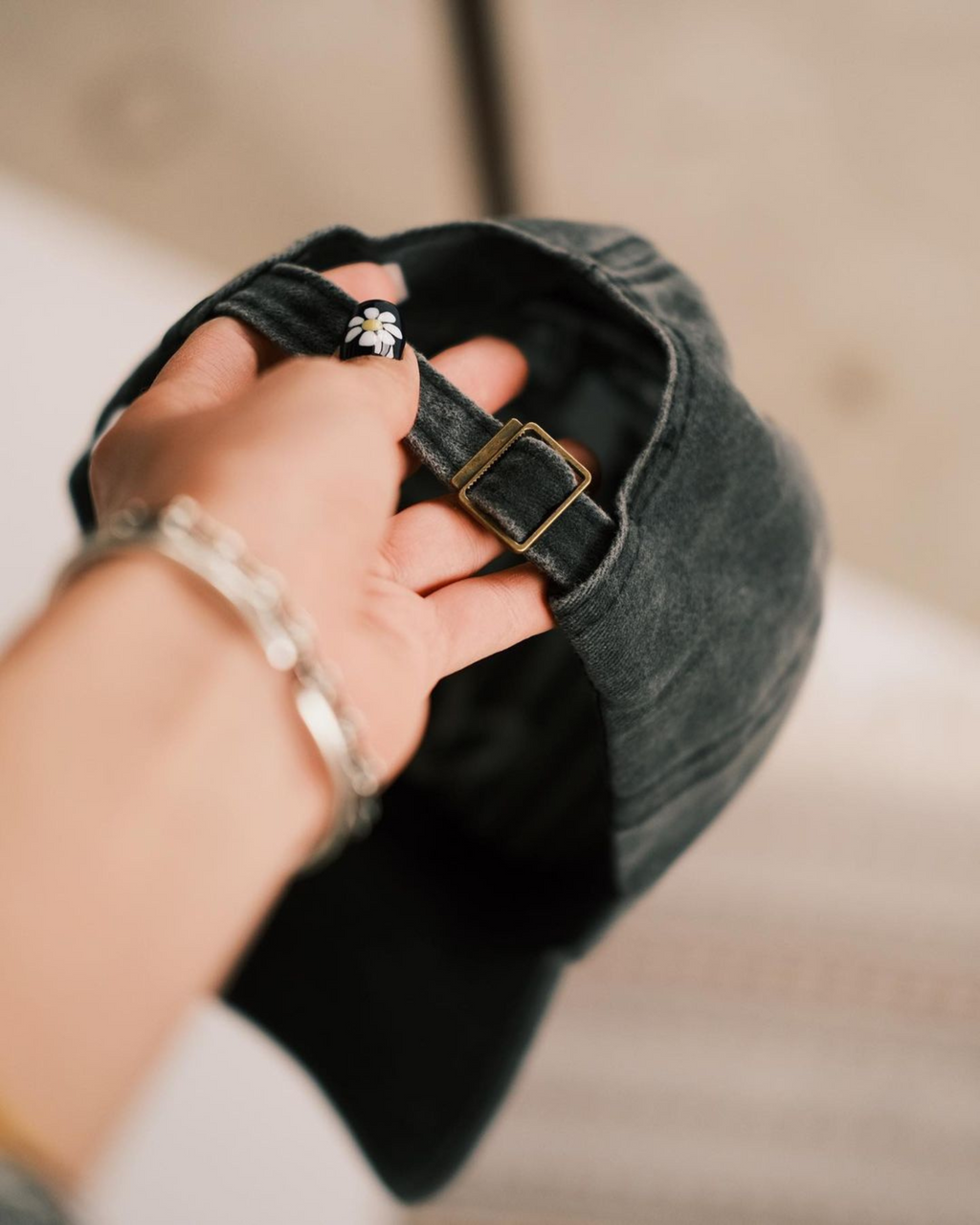 EMBROIDERED HEART HAT